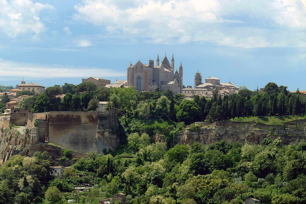 Inncasa Orvieto Exterior photo